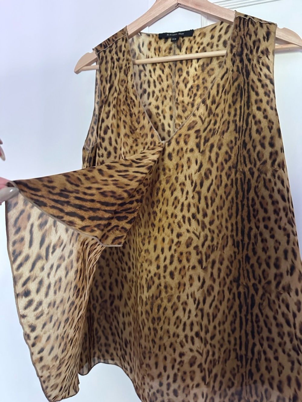 Rachel Roy Sleeveless Leopard Print V-Neck Top - Size XS - Picture 3 of 5